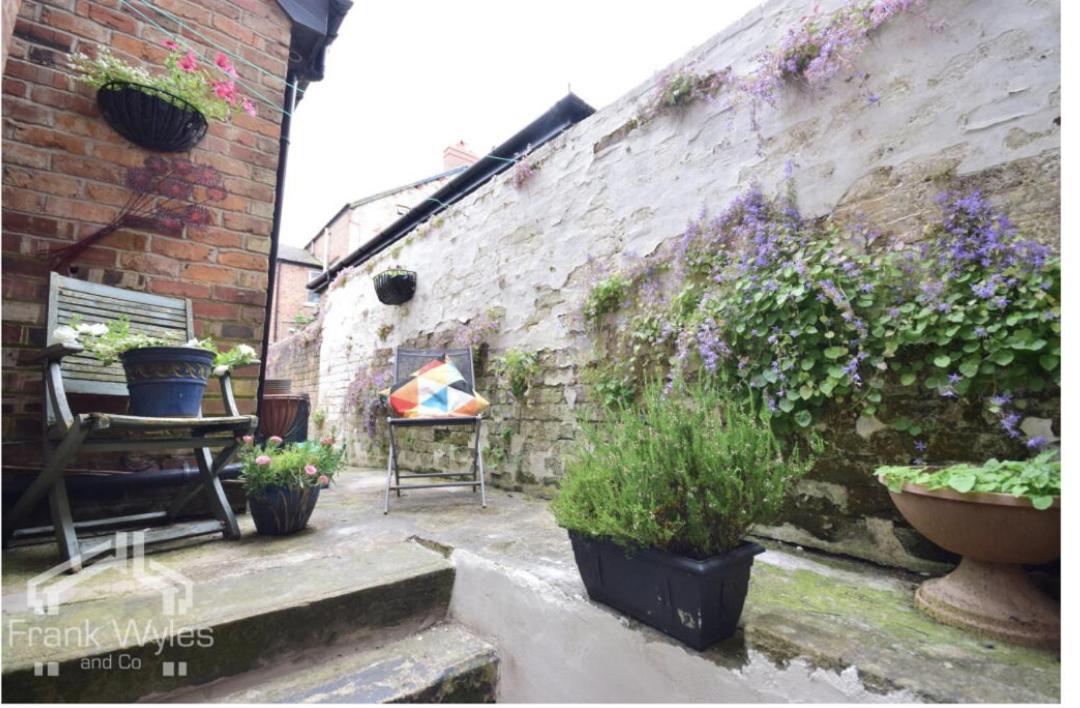 The Basement Apartment Lytham St Annes Exterior photo