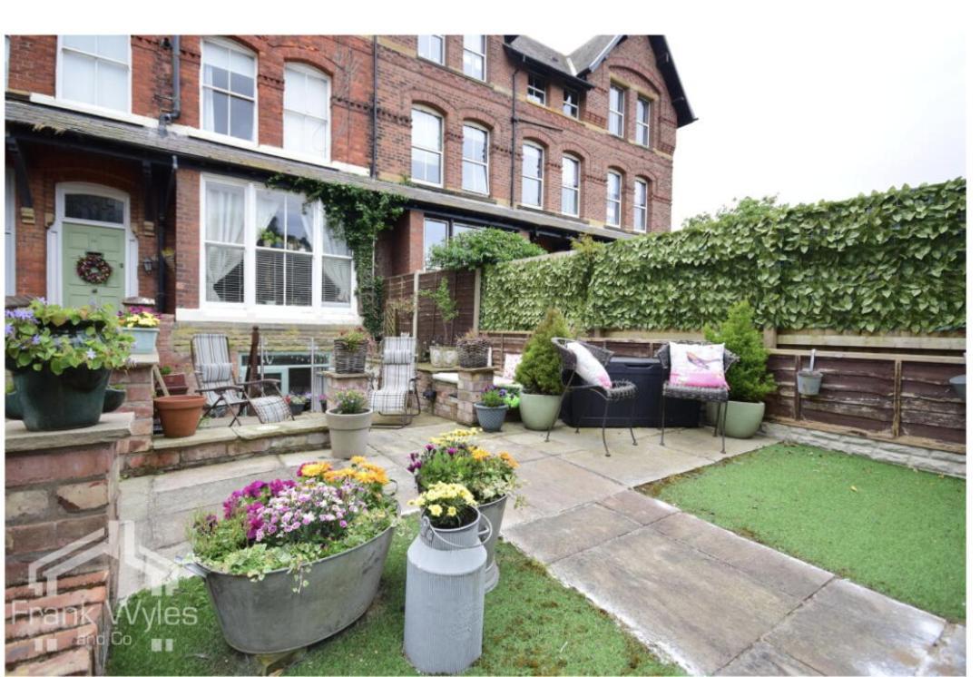 The Basement Apartment Lytham St Annes Exterior photo